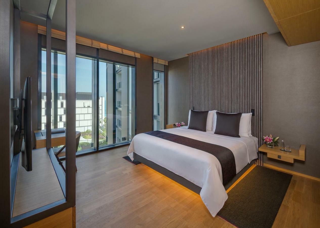 The Residences Caesars Palace Bluewaters Dubai Exteriör bild